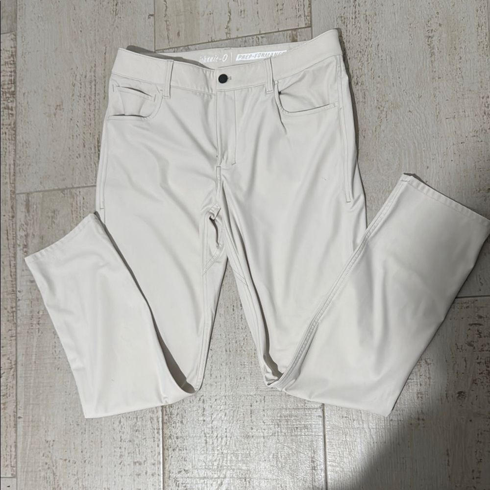 Johnnie O Men’s Bone/stone color 33/32 Pants in perfect condition